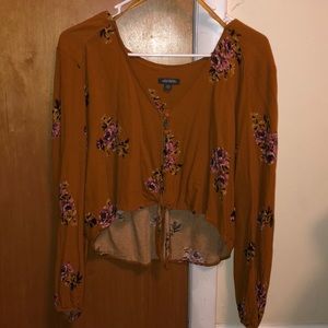 Long sleeve cropped blouse